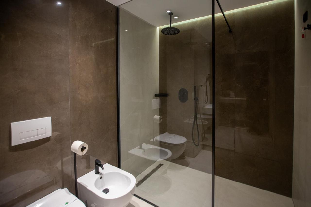 Hotel Elisa Tirana, Affiliated By Melia 外观 照片
